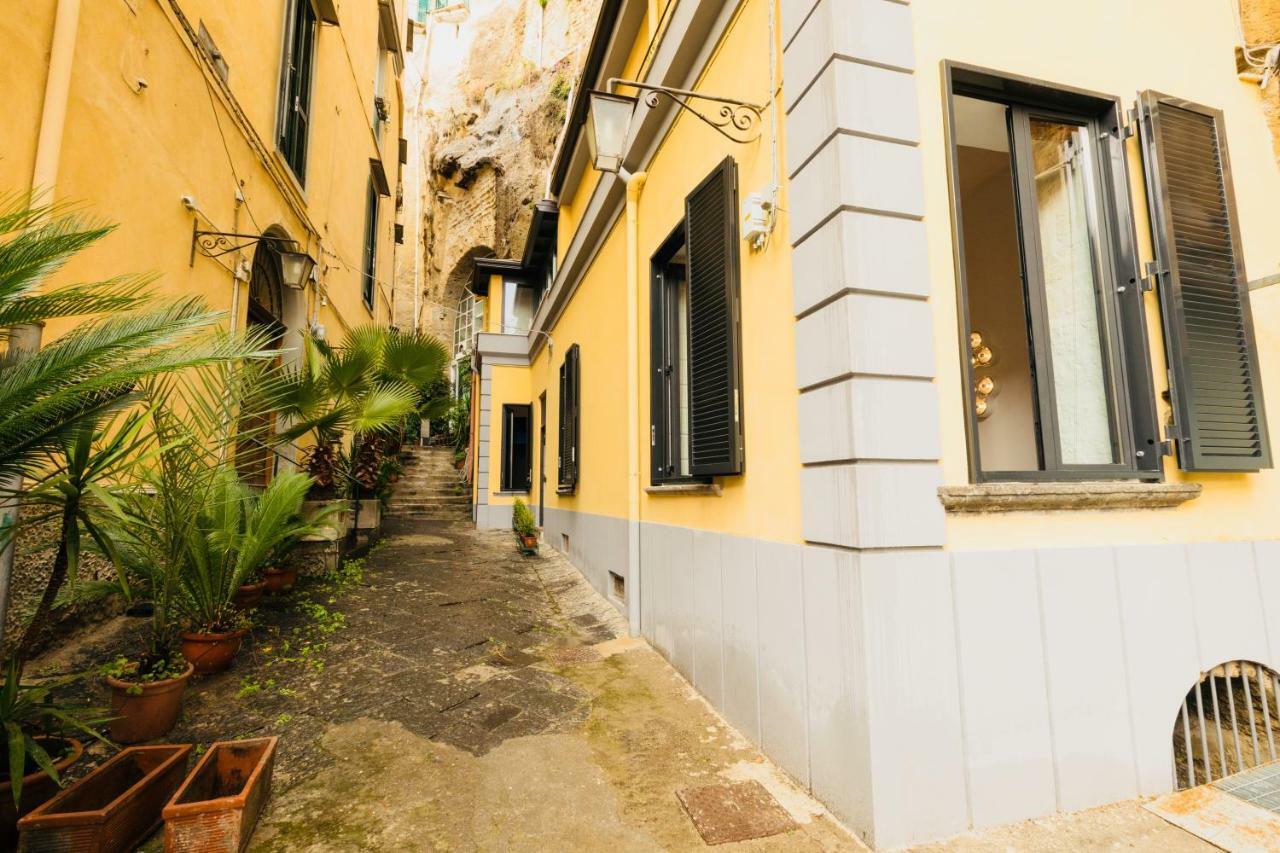Boutique Hotel-your In Casa vacanze Napoli